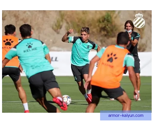 福登与格拉利什的搭档状态回暖，令人期待新赛季表现