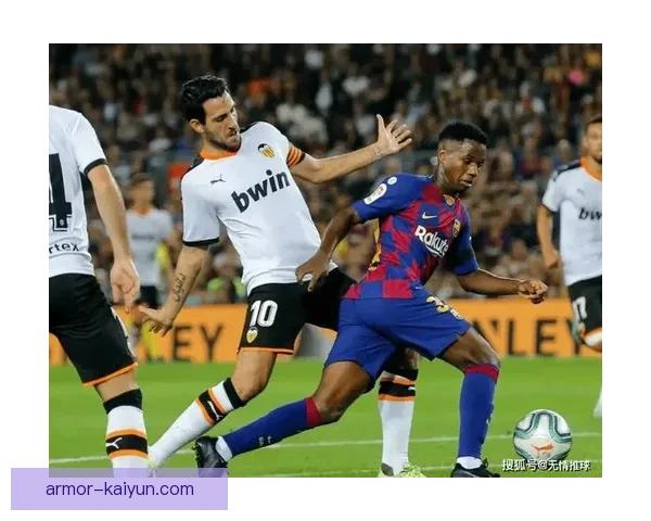 足球新星状态回暖，表现稳健备受关注